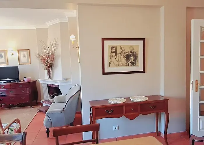 Praceta Madalena * フィゲイラ・ダ・フォズ